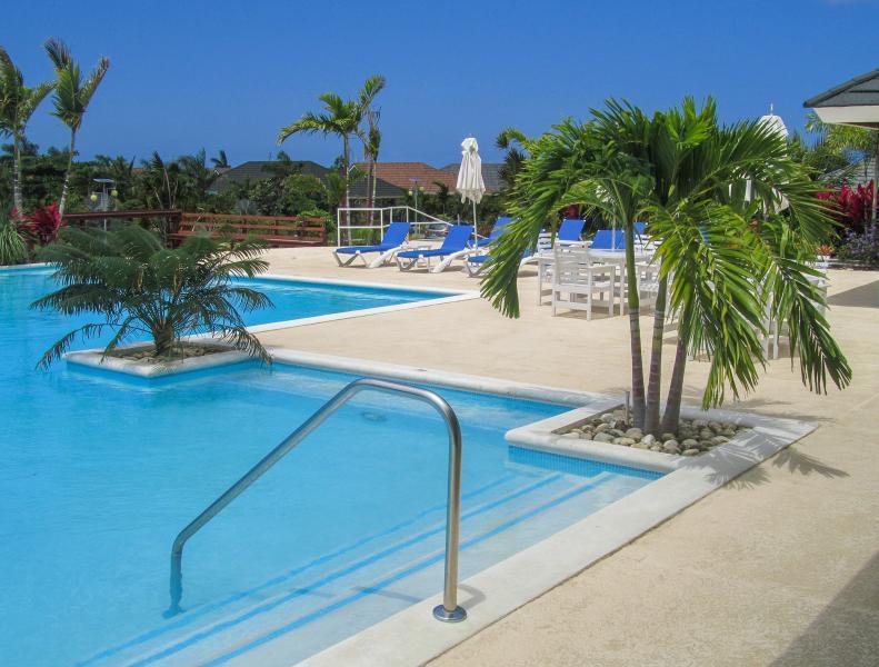 Ocho Rios Under The Palms Villa Екстериор снимка